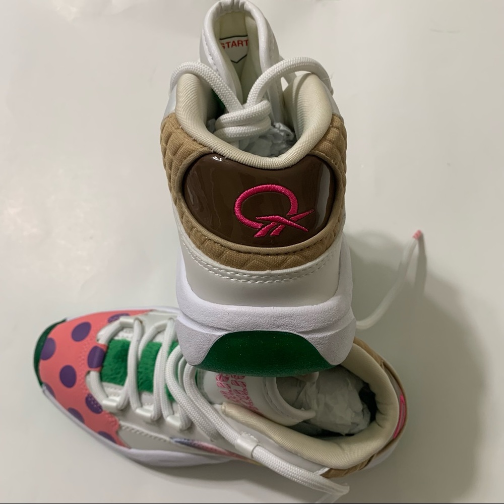 Reebok x Hasbro Classic Question Mid Iverson Candy Land GZ0082 (GS) Size 2 - Picture 7 of 8